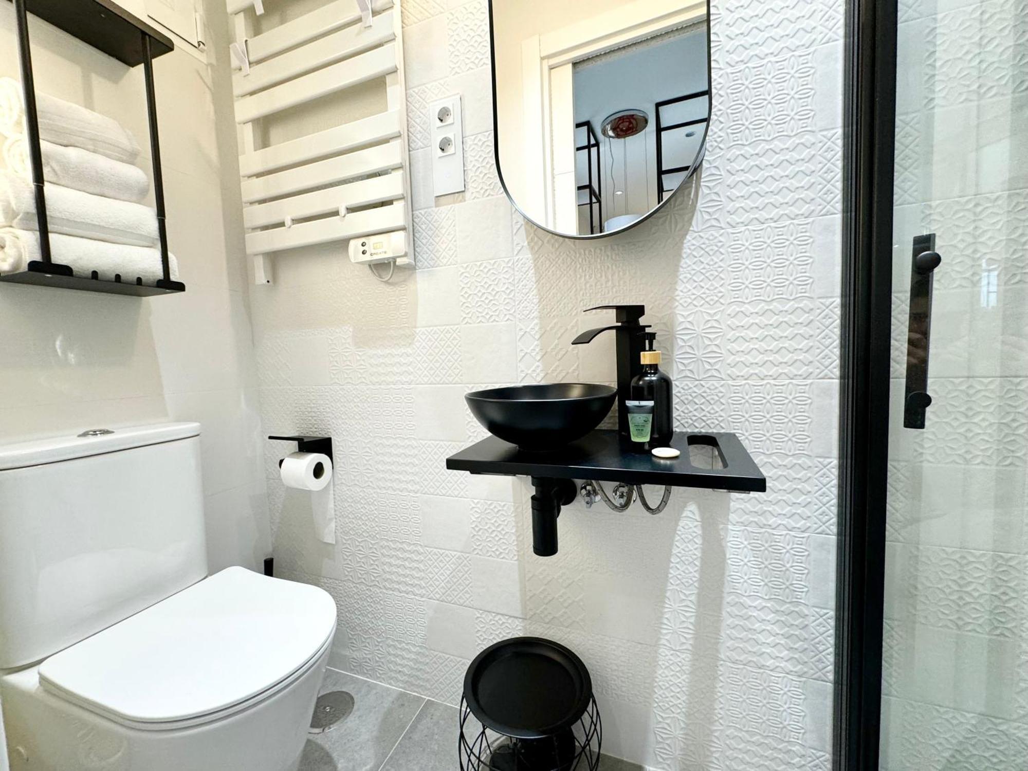 Luxury Flat City Center Full Equipe Non Touristic Madrid Luaran gambar